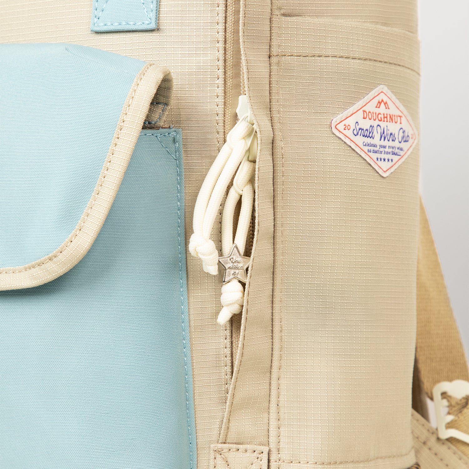 Macaroon Minorstones Series Backpack - Image 16