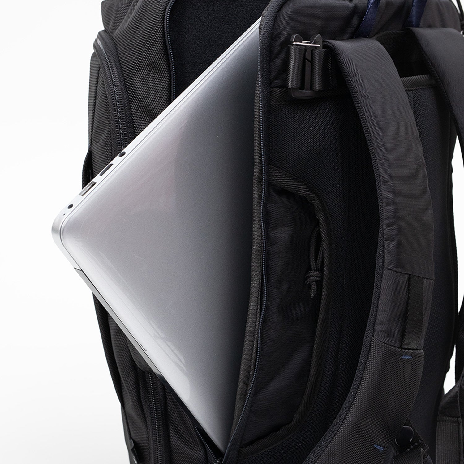 Sturdy The Actualise Series Backpack - Image 15